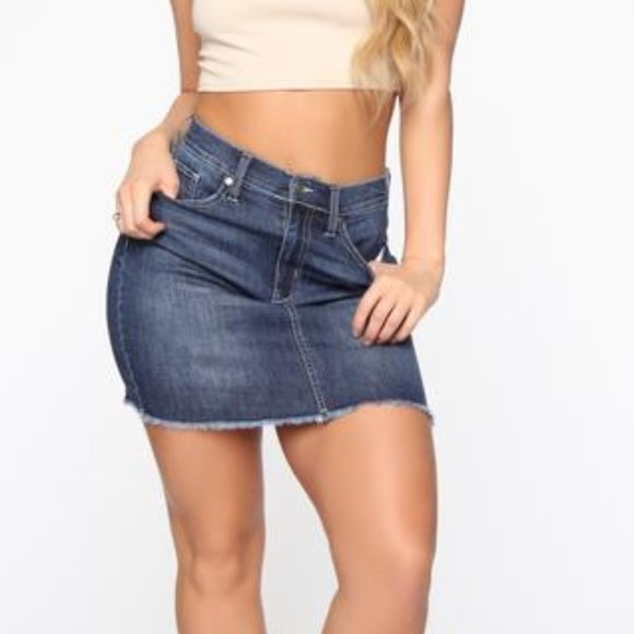 Fashion Nova Denim Skirt size S - Picture 3 of 8